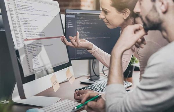 Serviços de Implementação de IT & Software